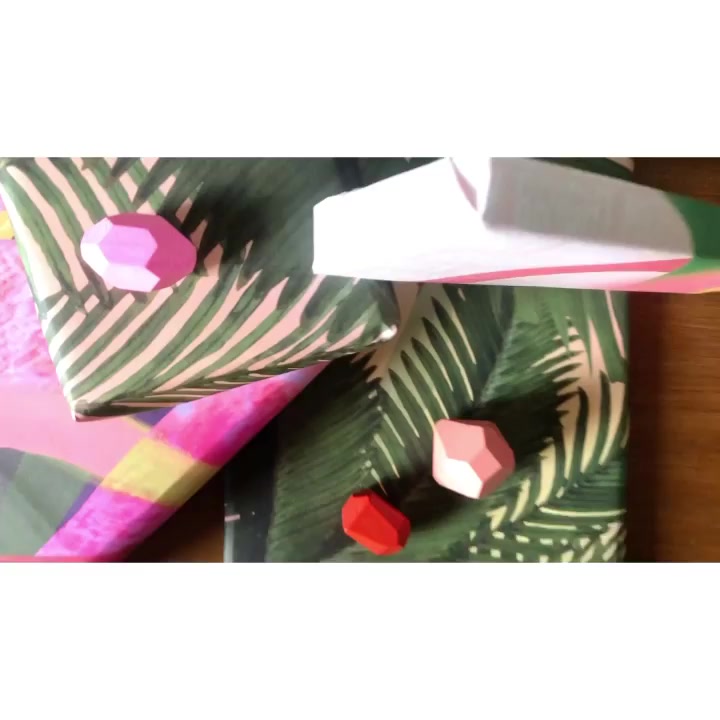 picture of RectangleTartanTextile1266131430527295