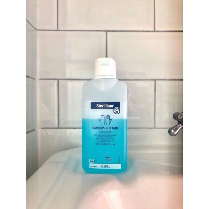 Image of Product-Water-Aqua-Turquoise-Liquid-Fluid-Skin care-Moisture-Solution-1683486218479190