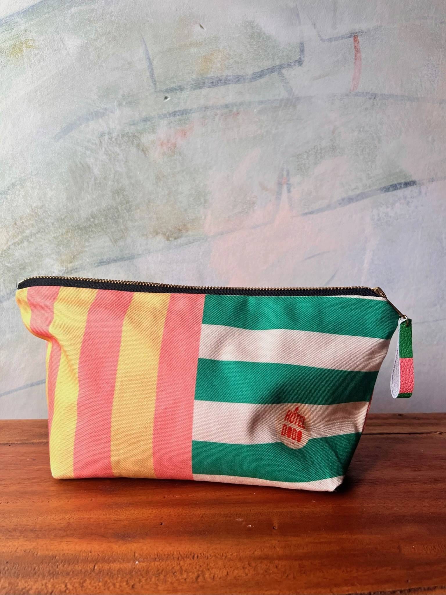 Magnifique Pouch diedododa